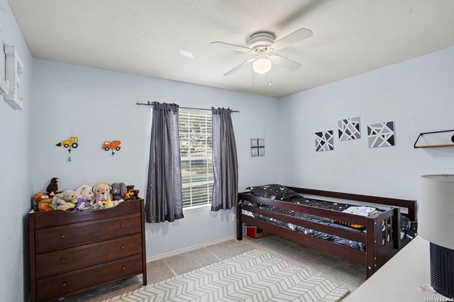 8707 Laguna Rio, San Antonio, TX 78251