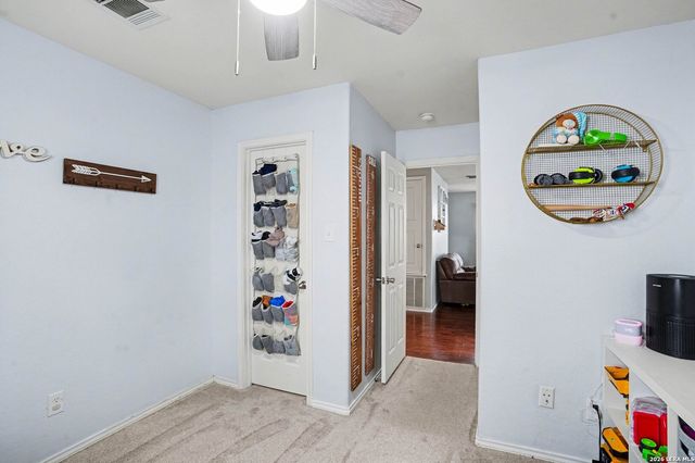 8707 Laguna Rio, San Antonio, TX 78251