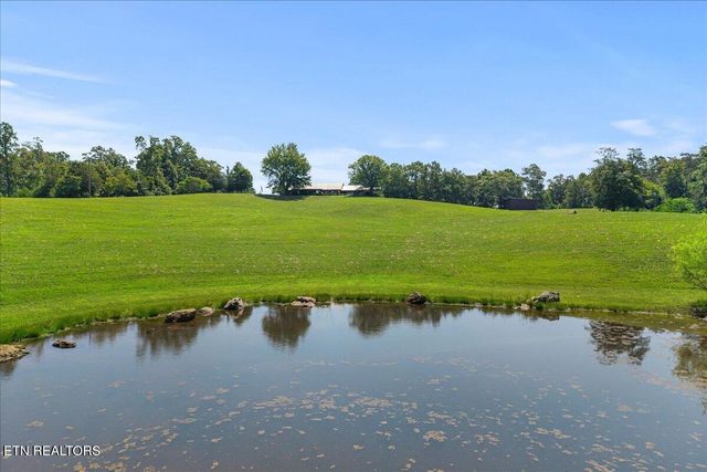 910 Reagan Valley Road, Tellico Plains, TN 37385
