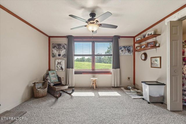910 Reagan Valley Road, Tellico Plains, TN 37385