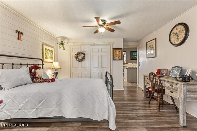 910 Reagan Valley Road, Tellico Plains, TN 37385