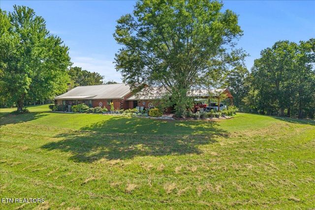 910 Reagan Valley Road, Tellico Plains, TN 37385