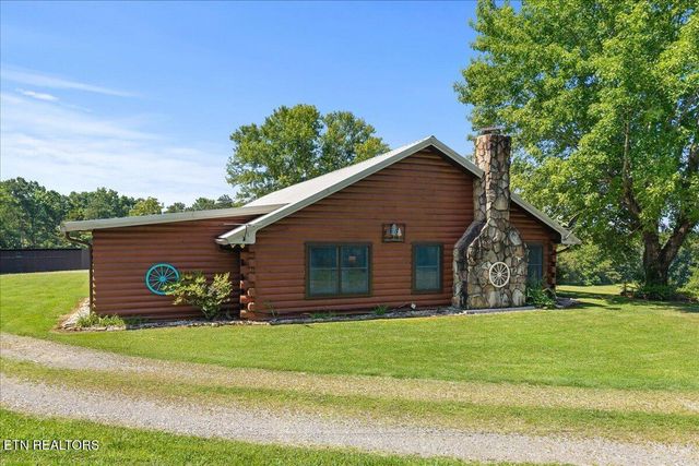 910 Reagan Valley Road, Tellico Plains, TN 37385