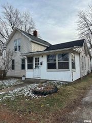 128 ASH Street, Canton, IL 61520