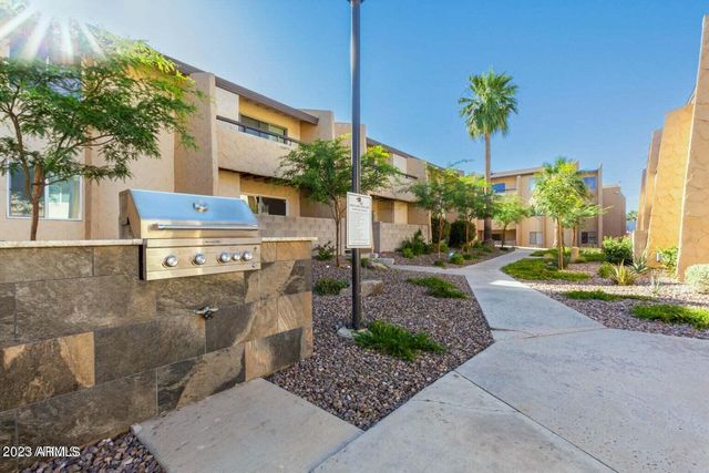 8055 E Thomas Road Unit D114, Scottsdale, AZ 85251