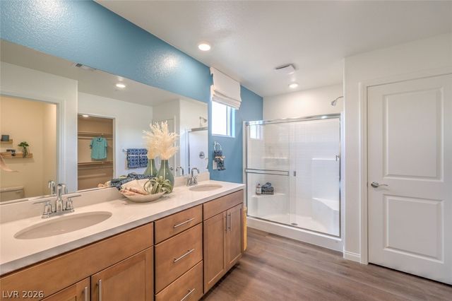 1032 PEACOCK PLUME Avenue, Henderson, NV 89011