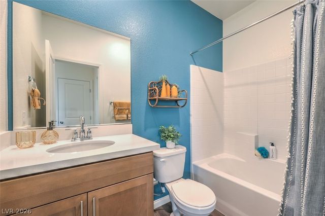 1032 PEACOCK PLUME Avenue, Henderson, NV 89011