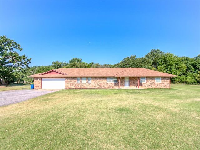 2905 N Henney Road, Choctaw, OK 73020