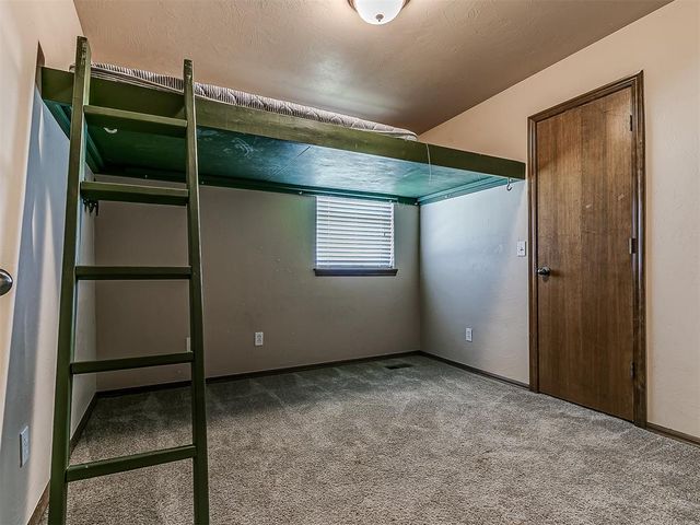 2905 N Henney Road, Choctaw, OK 73020