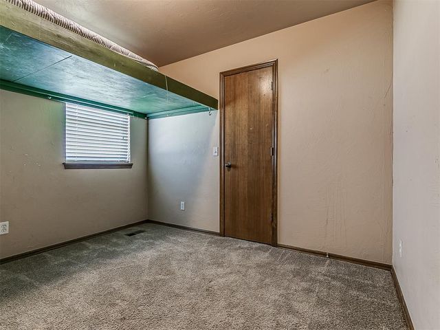 2905 N Henney Road, Choctaw, OK 73020