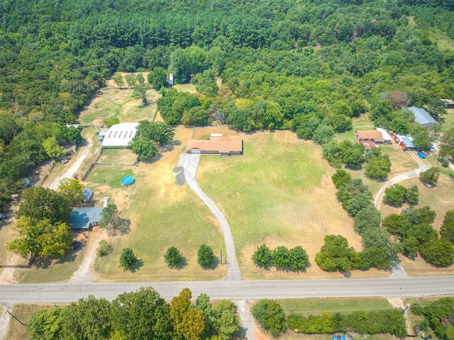 2905 N Henney Road, Choctaw, OK 73020