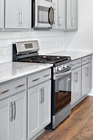 3920 Trinity Woods Rd, Columbia, TN 38401