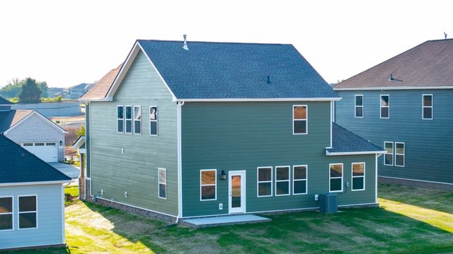 3920 Trinity Woods Rd, Columbia, TN 38401