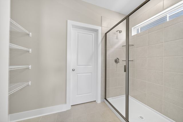 3920 Trinity Woods Rd, Columbia, TN 38401