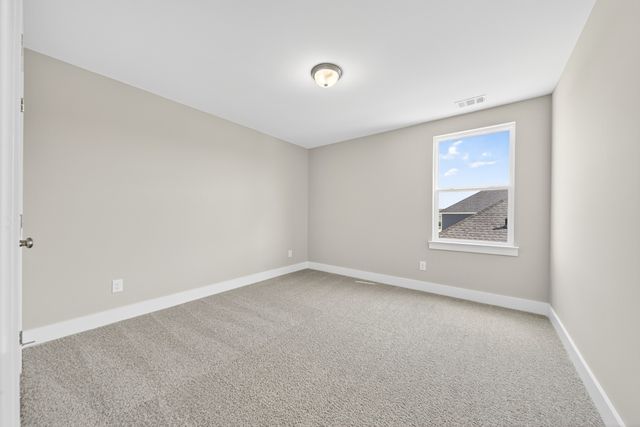 3920 Trinity Woods Rd, Columbia, TN 38401