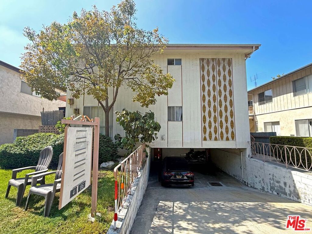3743 Mentone Avenue, Los Angeles, CA 90034 — photo 2