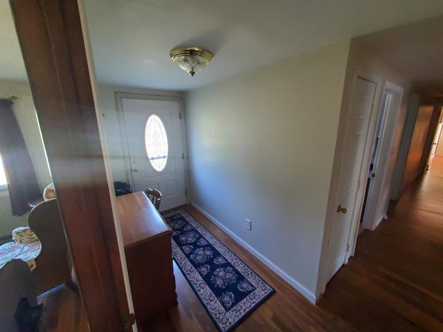 14 Lincoln Street, Pelham, NH 03076