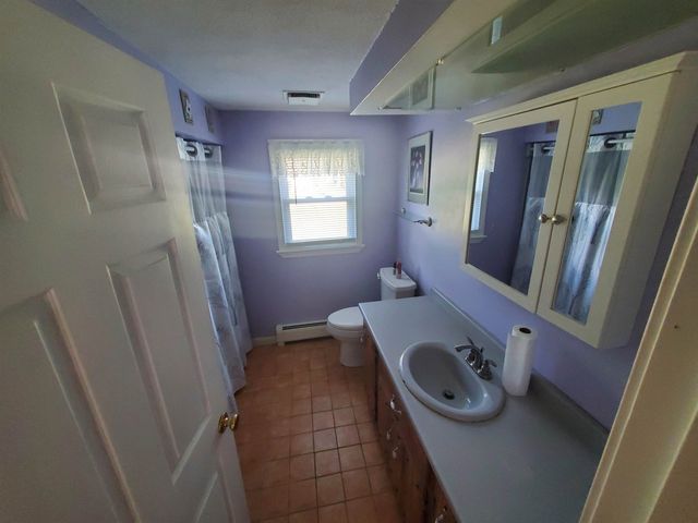 14 Lincoln Street, Pelham, NH 03076