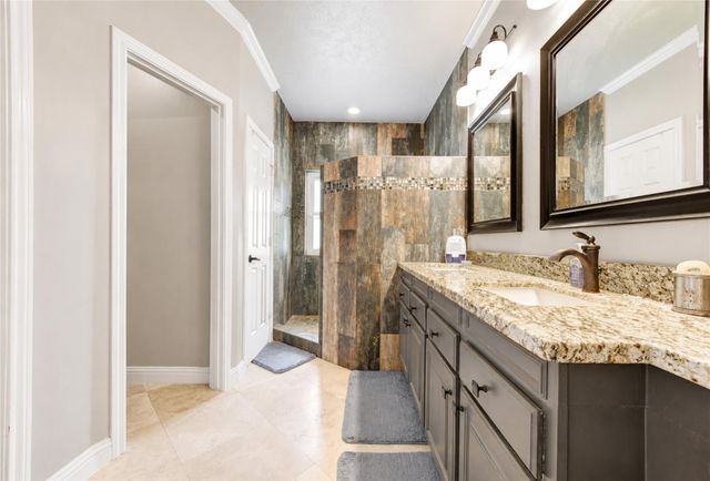 1811 Emerald Green Drive, Houston, TX 77094