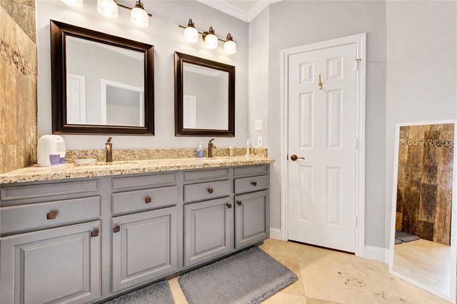 1811 Emerald Green Drive, Houston, TX 77094