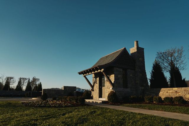 7100 Anna Dr, Brentwood, TN 37027