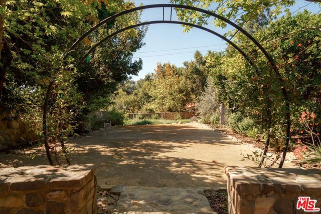 4440 Grand Avenue, Ojai, CA 93023