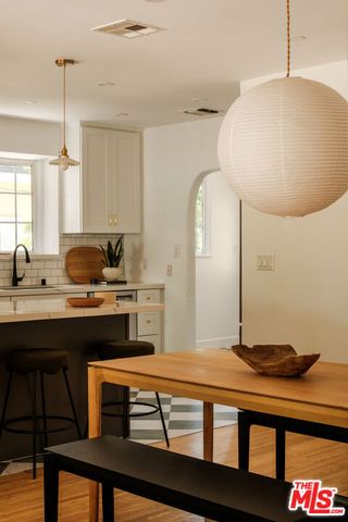 3739 Virginia Road, Los Angeles, CA 90016