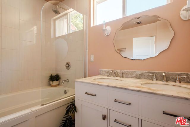 3739 Virginia Road, Los Angeles, CA 90016