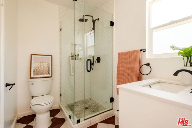 3739 Virginia Road, Los Angeles, CA 90016
