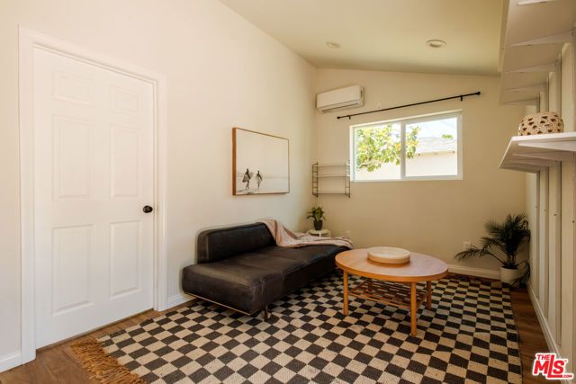 3739 Virginia Road, Los Angeles, CA 90016