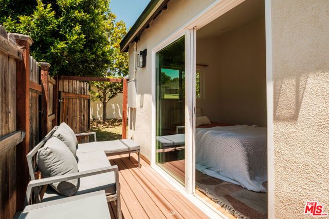 3739 Virginia Road, Los Angeles, CA 90016