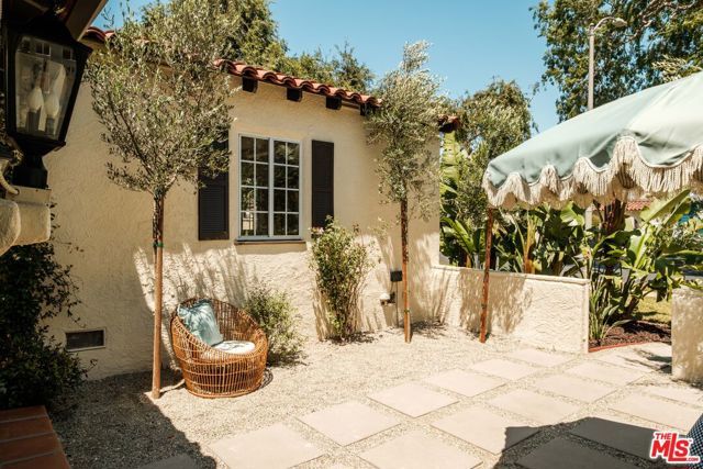 3739 Virginia Road, Los Angeles, CA 90016