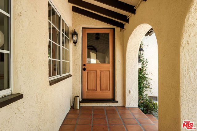 3739 Virginia Road, Los Angeles, CA 90016