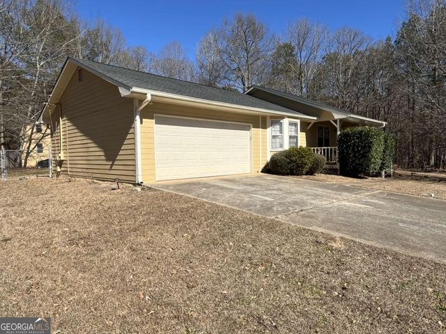 205 Meadowbrook Drive, Mcdonough, GA 30253