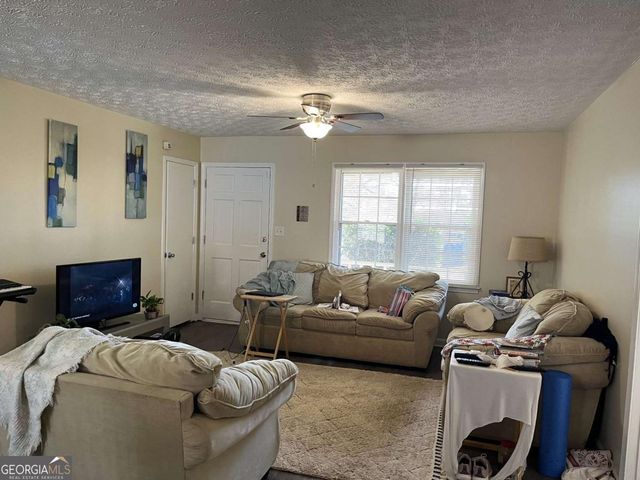 205 Meadowbrook Drive, Mcdonough, GA 30253