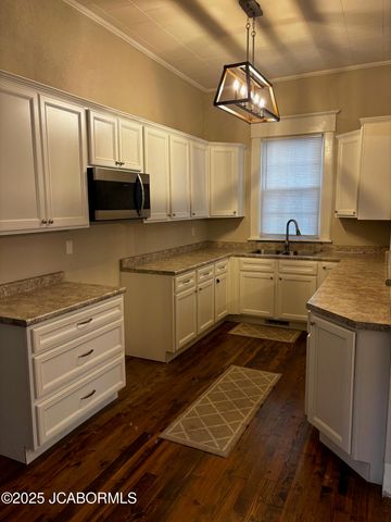 203 S HIGH STREET, California, MO 65018