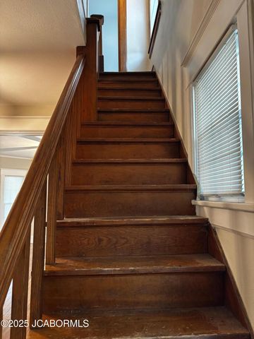 203 S HIGH STREET, California, MO 65018