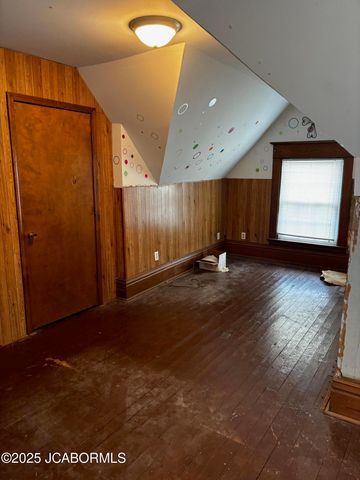 203 S HIGH STREET, California, MO 65018