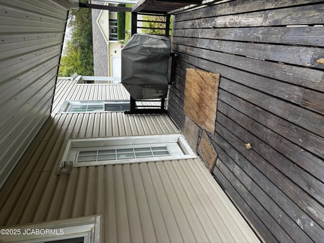 203 S HIGH STREET, California, MO 65018