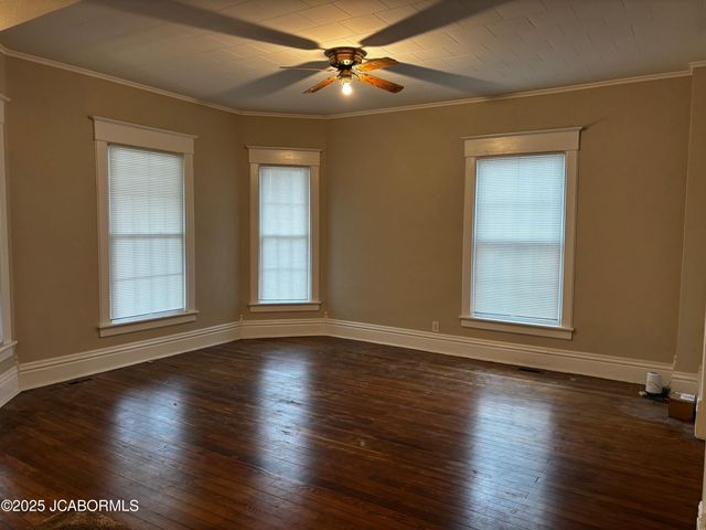 203 S HIGH STREET, California, MO 65018