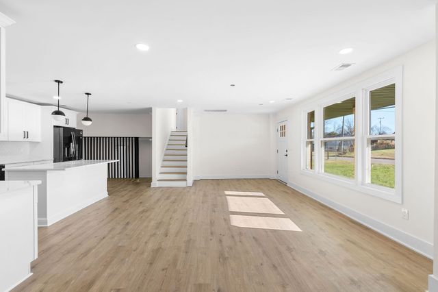 3247 Masonwood Dr, Nashville, TN 37207