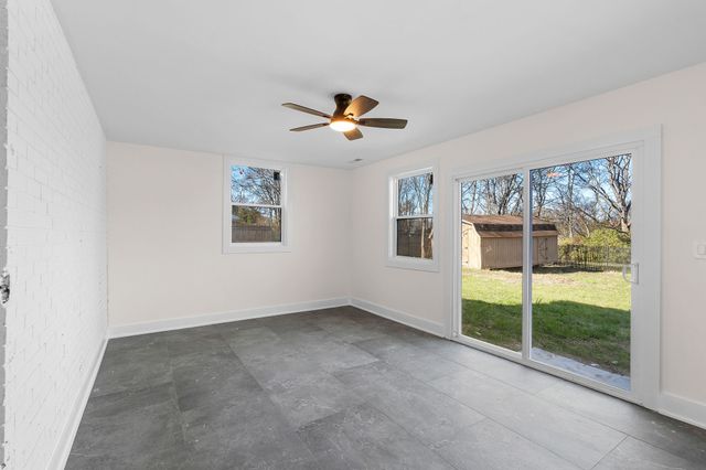 3247 Masonwood Dr, Nashville, TN 37207