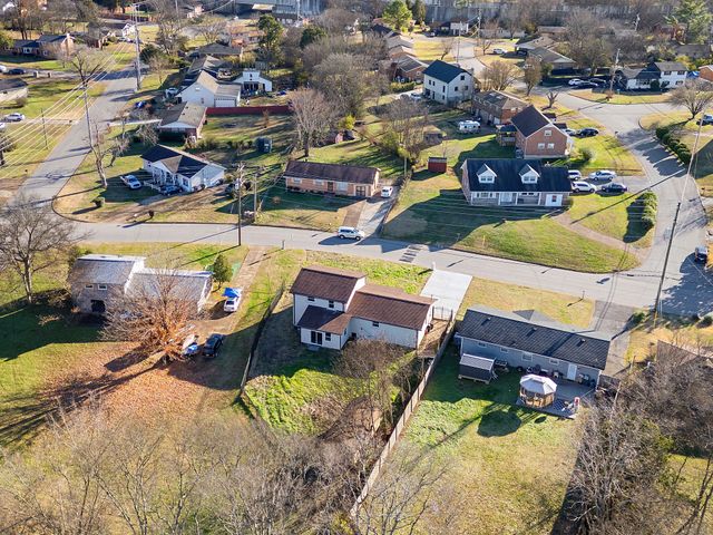 3247 Masonwood Dr, Nashville, TN 37207