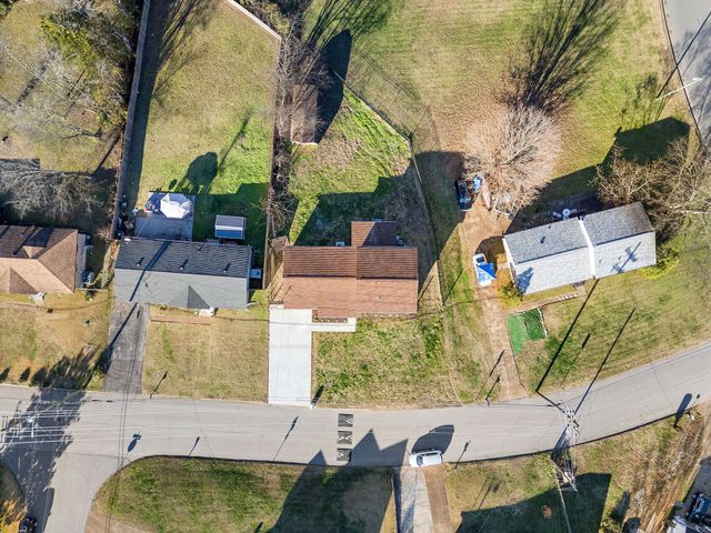 3247 Masonwood Dr, Nashville, TN 37207