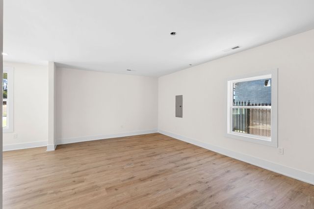 3247 Masonwood Dr, Nashville, TN 37207