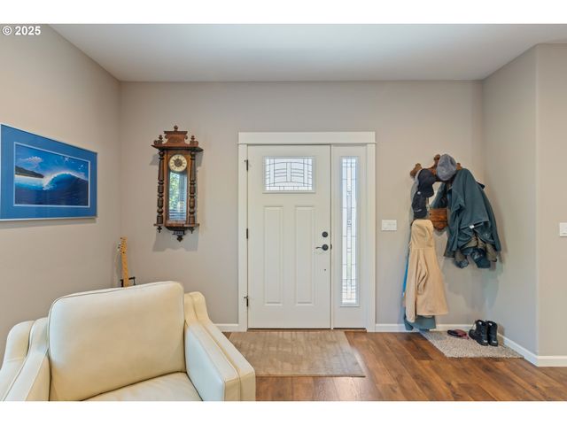 263 WIL Way, Winston, OR 97496