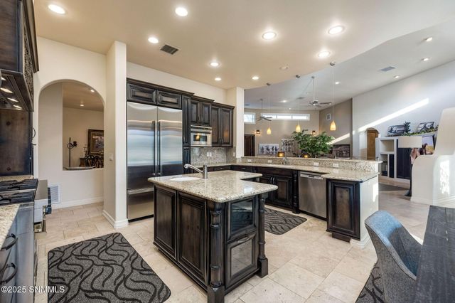 7003 McNutt Road, Anthony, NM 88021