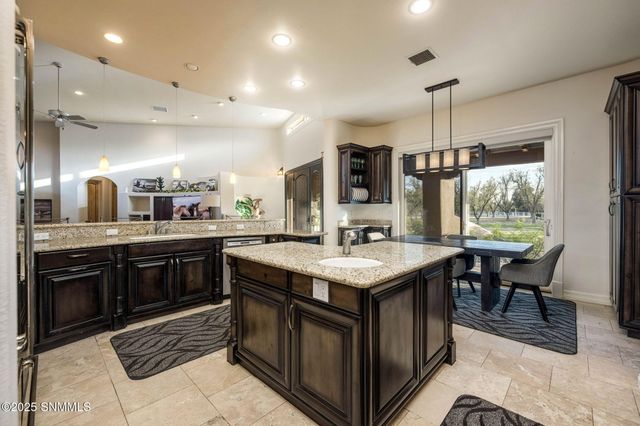 7003 McNutt Road, Anthony, NM 88021