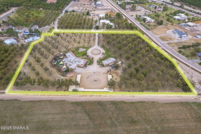 7003 McNutt Road, Anthony, NM 88021