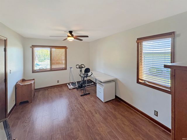 7711 Woodland Drive, Newburgh, IN 47630